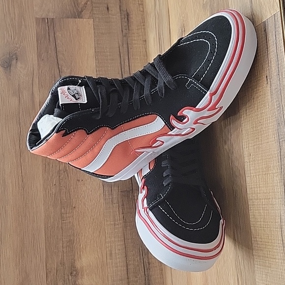 Van's SK8-Hi Flame in the box no lid authentic uper textile and leather. - Picture 11 of 16